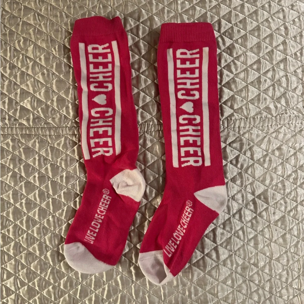 Cheer socks in bright pink & white